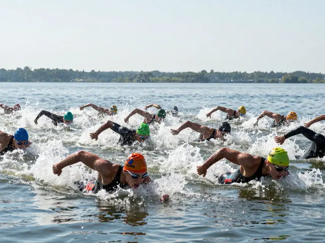 Co je to aquatlon? Kompletní průvodce pravidly, vzdálenostmi a výbavou
