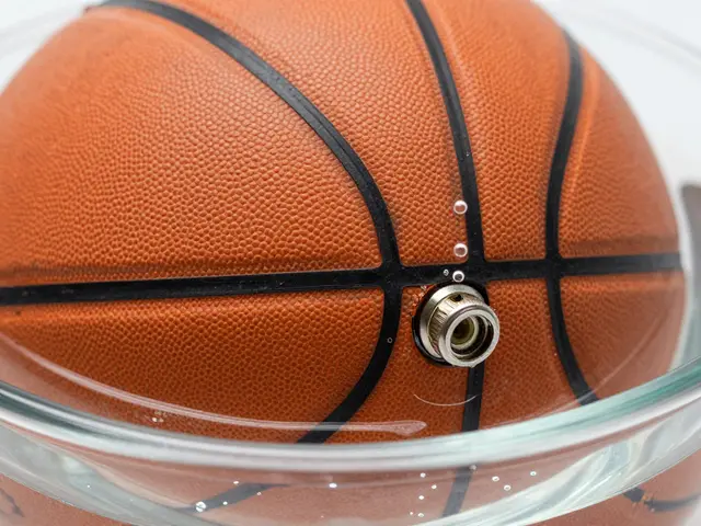 Jak opravit basketbalový míč: Průvodce pro defekty, tlak a povrch
